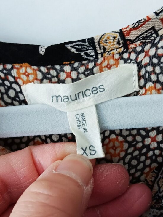 MAURICES Beige Patterned Peasant Blouse Size XS ($14) - Picture 9 of 11